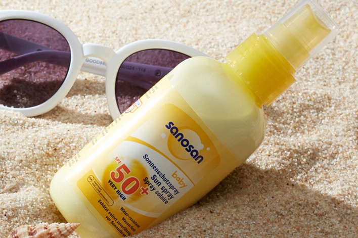 值春暖花开出游正当时，哈罗闪婴儿防晒喷雾给宝宝加道“防晒墙”