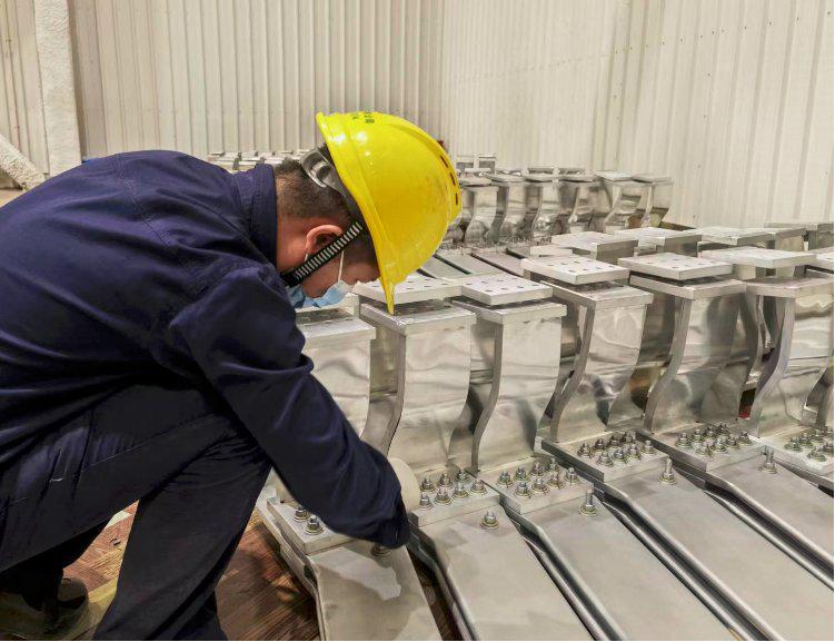 许继电气圆满完成国家“西电东送”战略重点工程设备调试任务