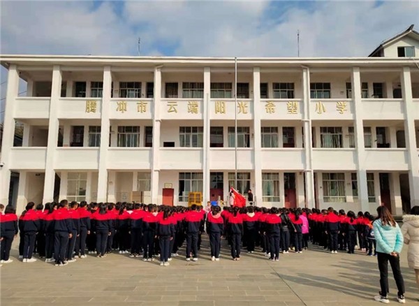 助力乡村教育有多难？他们递上了一份不一样的答卷