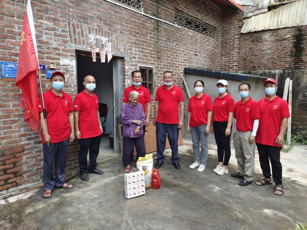 广东惠州:党员带头做公益 热心服务龙岗村民 广东惠州:党员带头做公益 热心服务龙岗村民