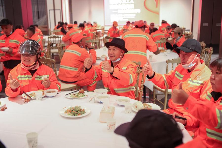 411e6c62dc337e5921e29a1adc806ad