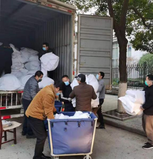 第一基金为武汉疫情捐款捐物达到800万人民币