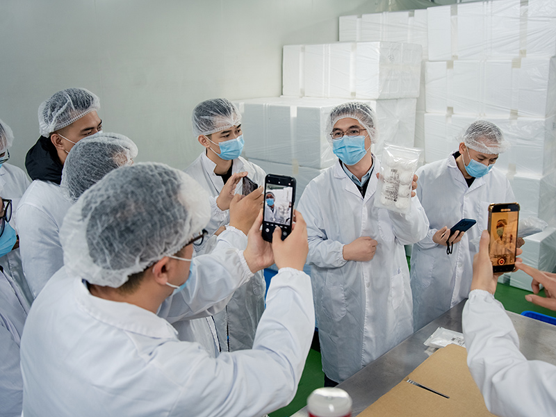 星厨聚南海，海王艇仔凭 “鲜” 出圈