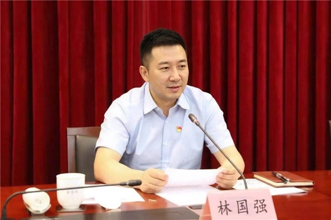 深耕资金监管主业 护航AI时代红利——林国强出席AI智富通红利释放专题交流会议并部署重点工作 深耕资金监管主业 护航AI时代红利——林国强出席AI智富通红利释放专题交流会议并部署重点工作