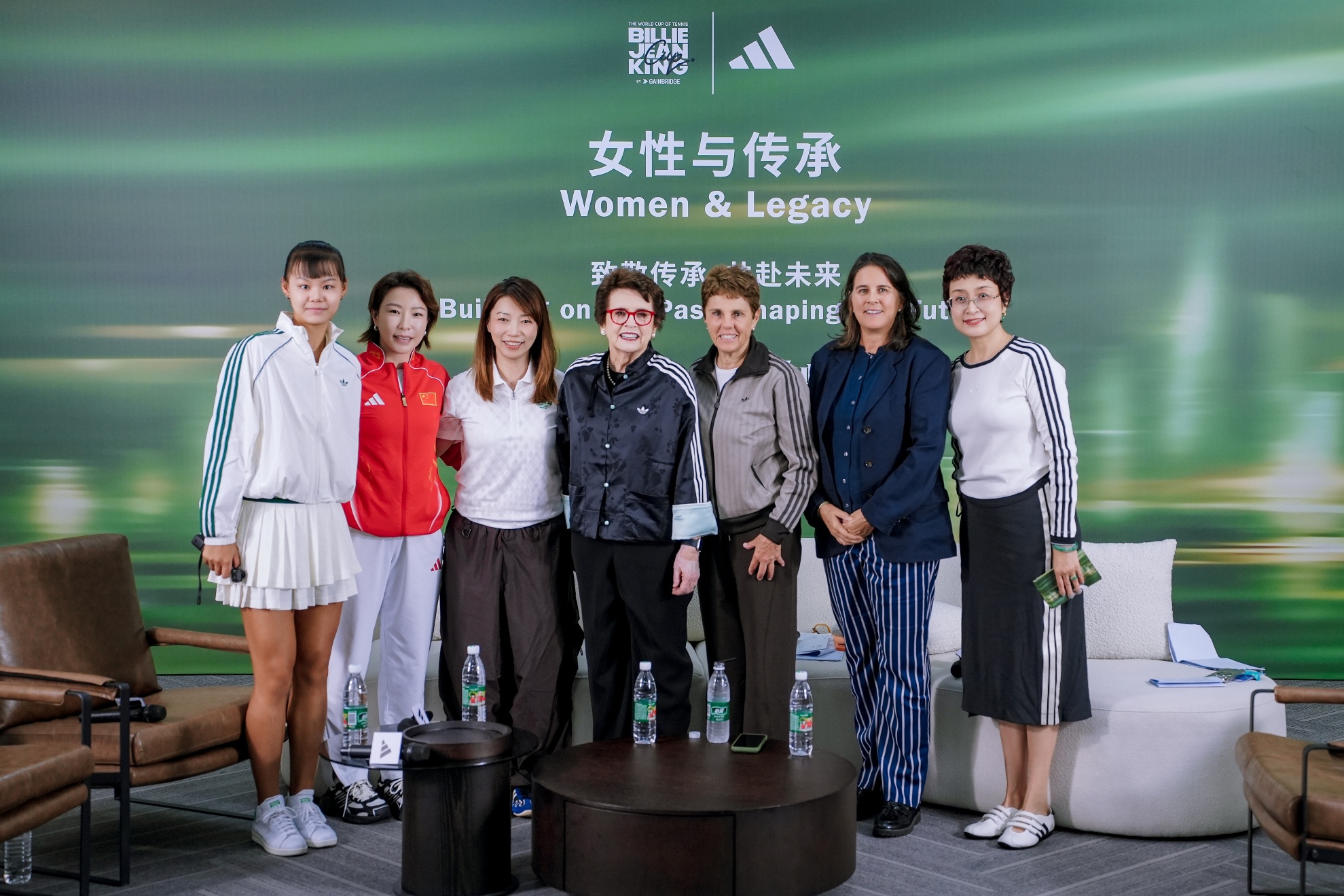 阿迪达斯携手比利·简·金杯总决赛再度落户深圳,以女性力量见证传承与热爱 阿迪达斯携手比利·简·金杯总决赛再度落户深圳,以女性力量见证传承与热爱