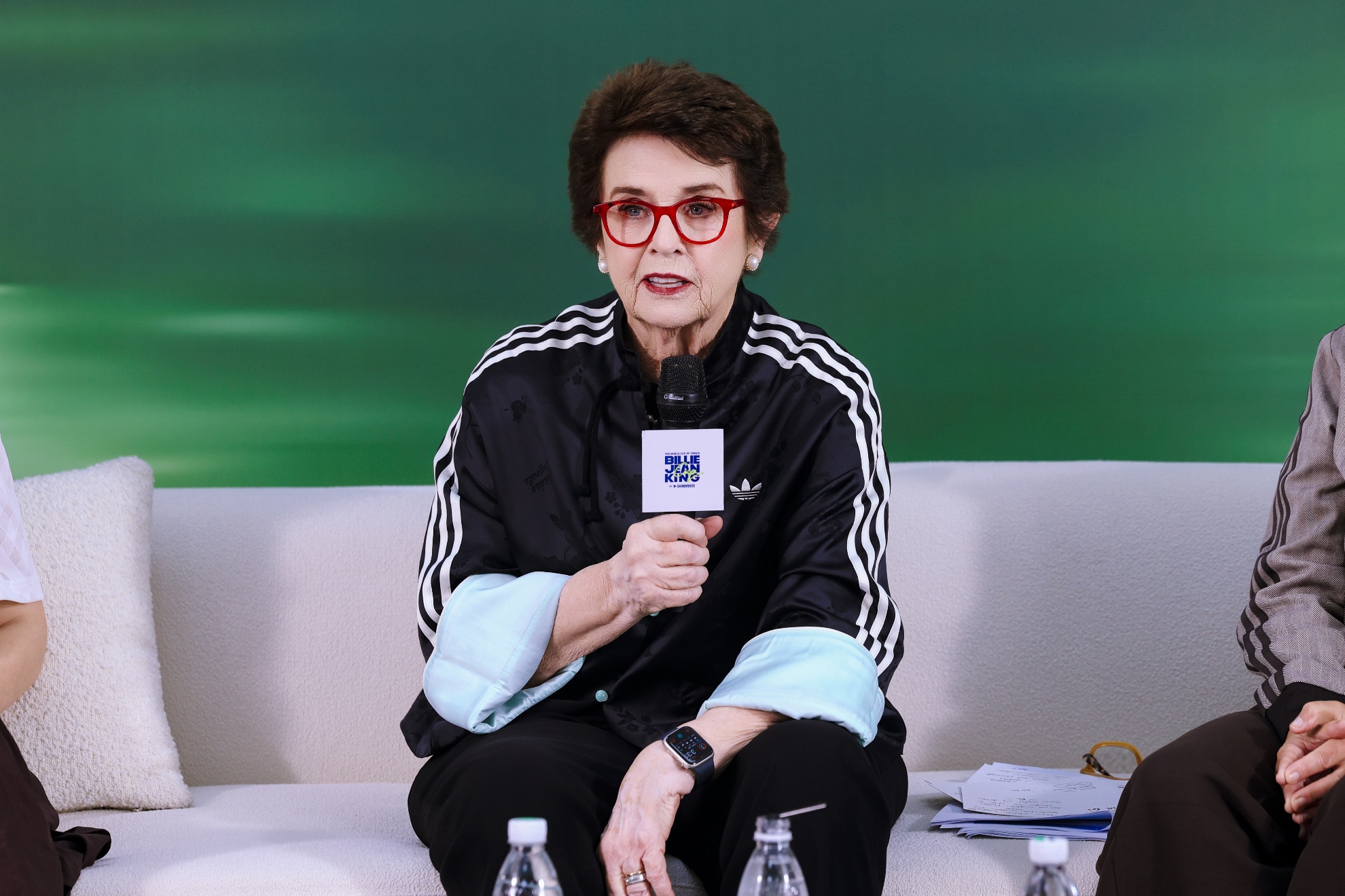 阿迪达斯携手比利·简·金杯总决赛再度落户深圳,以女性力量见证传承与热爱 阿迪达斯携手比利·简·金杯总决赛再度落户深圳,以女性力量见证传承与热爱