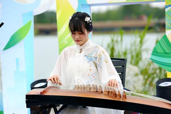 穿汉服逛集市、玩游戏……“艾”尚兴隆——迎大运国潮端午节活动正式启动 穿汉服逛集市、玩游戏……“艾”尚兴隆——迎大运国潮端午节活动正式启动