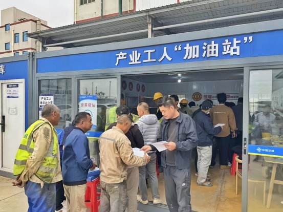 情暖一线 健康同行!福州机场第二高速公路项目开展工友健康体检活动 情暖一线 健康同行!福州机场第二高速公路项目开展工友健康体检活动