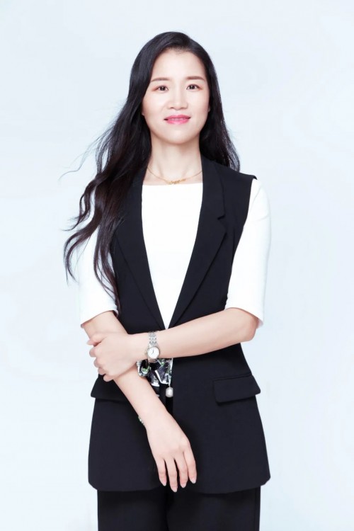 鸿鹄中国交一万送十万优秀合伙人展播 钟晓:道阻且长,行则将至! 鸿鹄中国交一万送十万优秀合伙人展播 钟晓:道阻且长,行则将至!