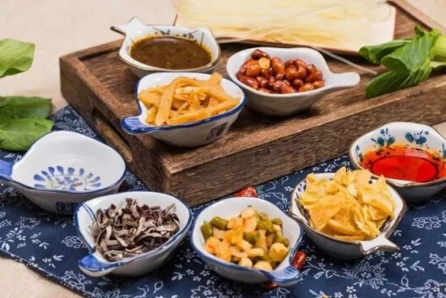 网红食品，走天下的螺蛳粉