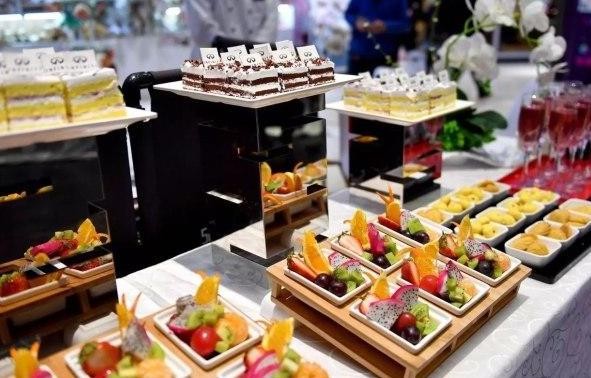 南宁聚一聚户外烧烤配送服务茶歇冷餐团建拓展聚会策划一站式服务