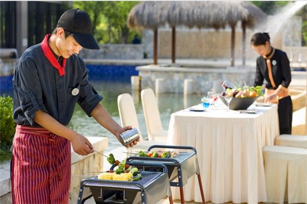 南宁聚一聚户外烧烤配送服务茶歇冷餐团建拓展聚会策划一站式服务