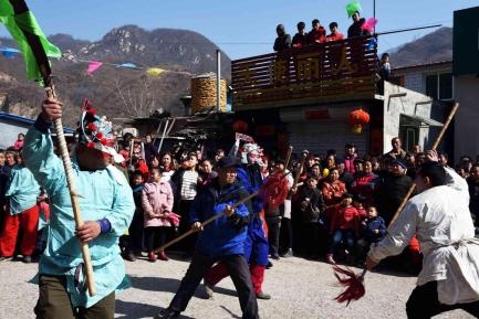 “热心”媒体人张丽萍