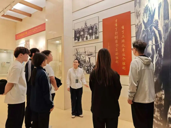 以行践知悟思政 研学赋能担使命—我院赴西柏坡开展行走的思政课活动 以行践知悟思政 研学赋能担使命—我院赴西柏坡开展行走的思政课活动