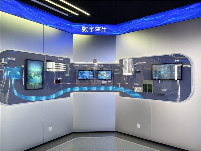 走进数智世界 点燃科技梦想——徐州高级中学学子走进数智徐州体验馆开展科普研学活动