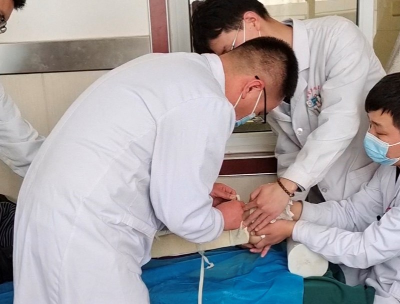 回乡看齐鲁——山东中医药大学学子探访梁氏骨科医院