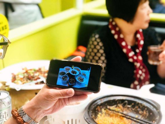 长沙湘菜排队王 2天登顶大众点评上海湘菜热门榜第一名 长沙湘菜排队王 2天登顶大众点评上海湘菜热门榜第一名