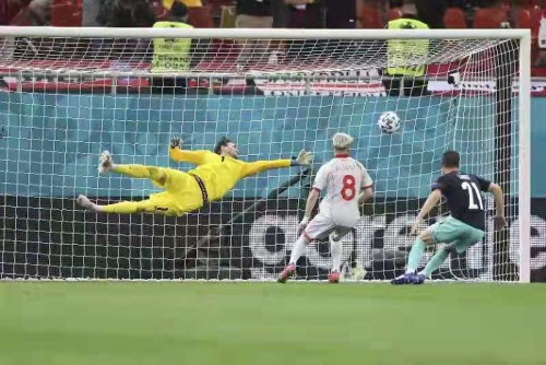 “坤哥下午茶”在瓯交融 欧洲杯官方合作伙伴gorenje引领高端设计