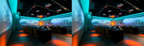 平行时空暗夜逐行 劳斯莱斯汽车上海森那美BLACK BADGE古思特亮相上海广场 