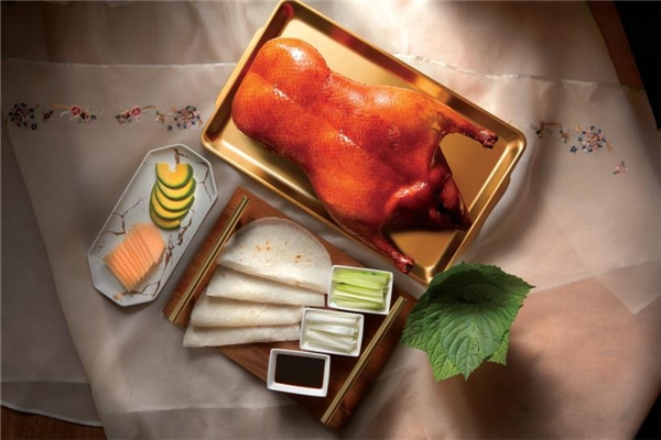 焕新尝鲜:翠园全新菜牌上线,为港式粤菜注入新活力 焕新尝鲜:翠园全新菜牌上线,为港式粤菜注入新活力