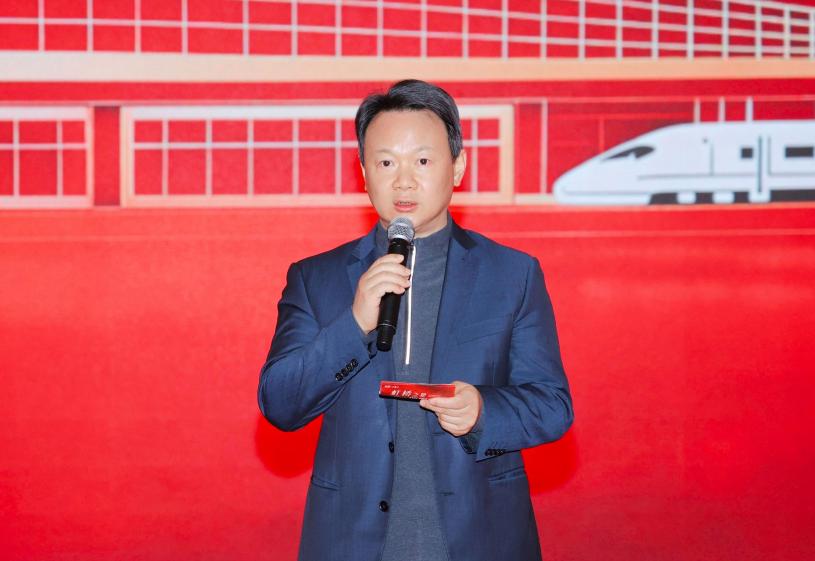 虹桥之星 璀璨焕新｜虹桥枢纽沉浸式超级媒体矩阵重磅回归，荣耀启幕！