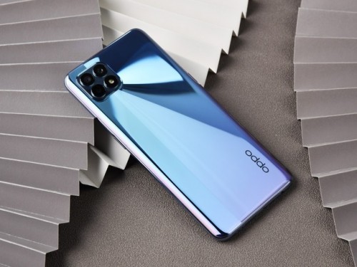 OPPO Reno4与nova7哪个好用？看薇娅直播间的爆款推荐！