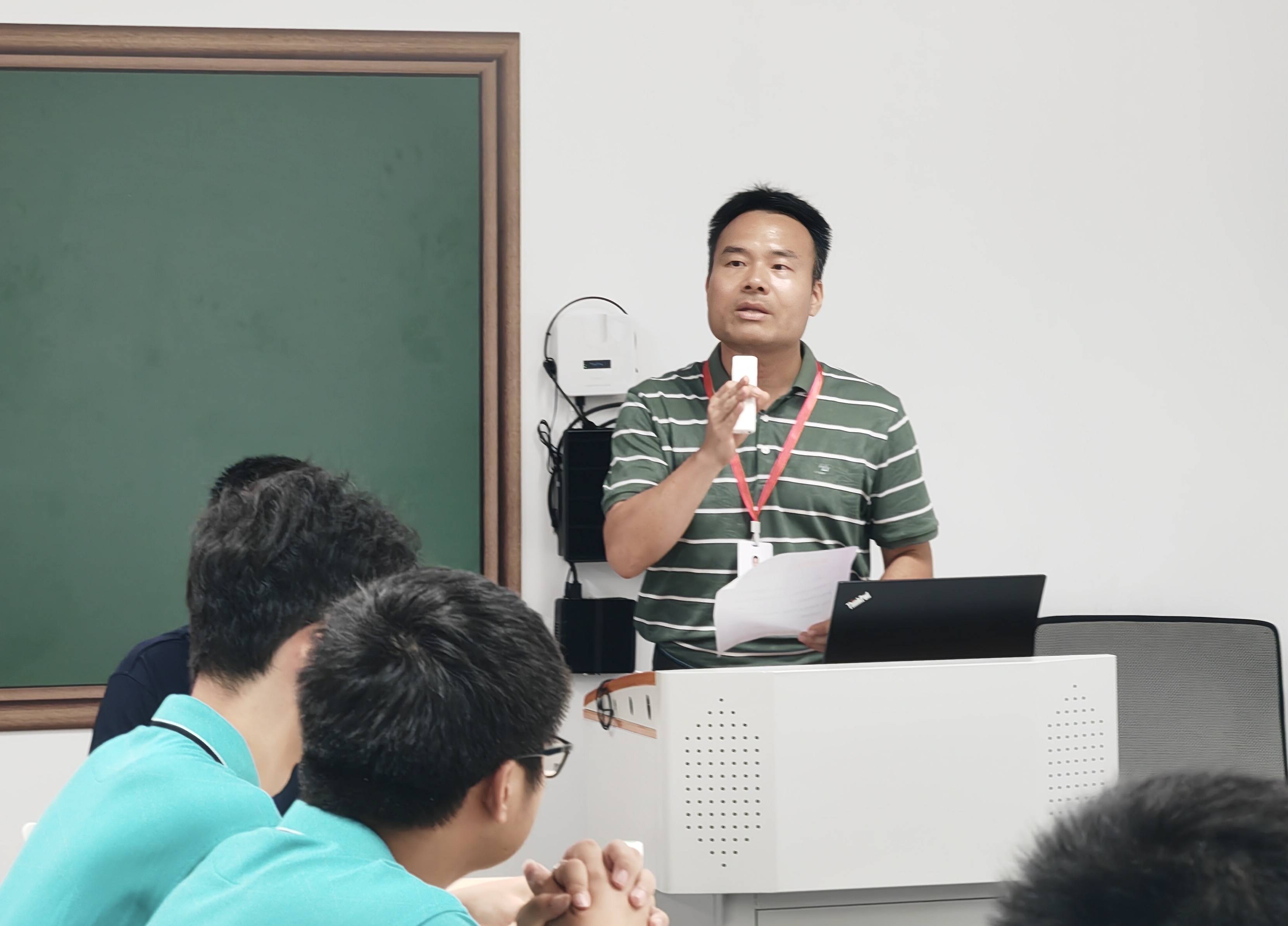 立达信数字教育与深圳职业技术大学共建劳动教育示范基地