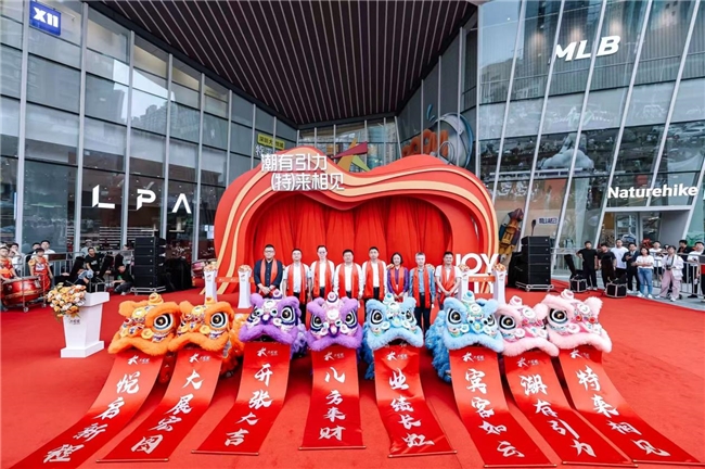 深圳大悦城7.12盛大开业，化身“人海磁场”，首日客流破42万！