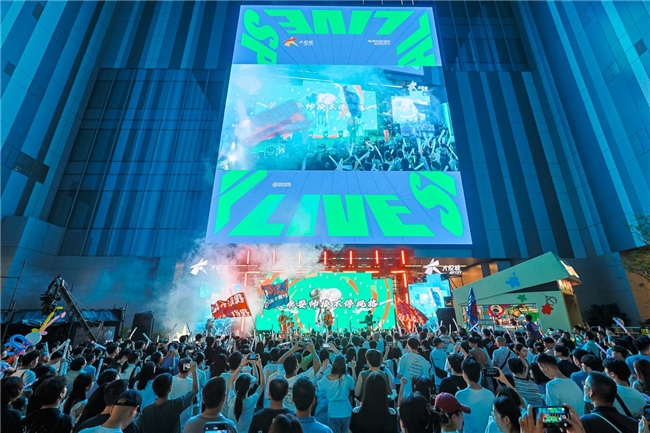 深圳大悦城7.12盛大开业，化身“人海磁场”，首日客流破42万！