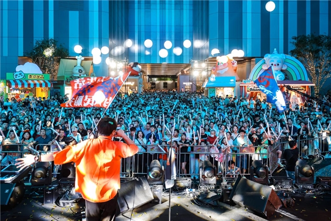 深圳大悦城7.12盛大开业，化身“人海磁场”，首日客流破42万！