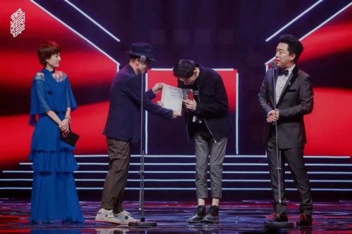 9064支视频、2.8亿次播放，青年电影展因TA更“火爆”