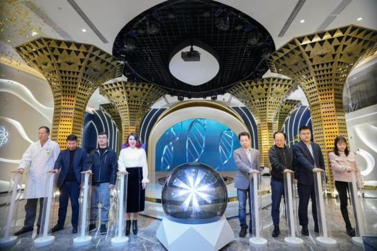 权威专家齐聚九州华昀，共研健康新技术