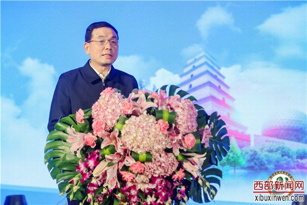 陕西省四川南充商会成立暨南充市2021“开放年”(西安)投资推介大会隆重举行 陕西省四川南充商会成立暨南充市2021“开放年”(西安)投资推介大会隆重举行