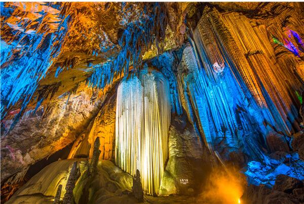 门票减百,五一起武隆芙蓉江上多惊喜 门票减百,五一起武隆芙蓉江上多惊喜