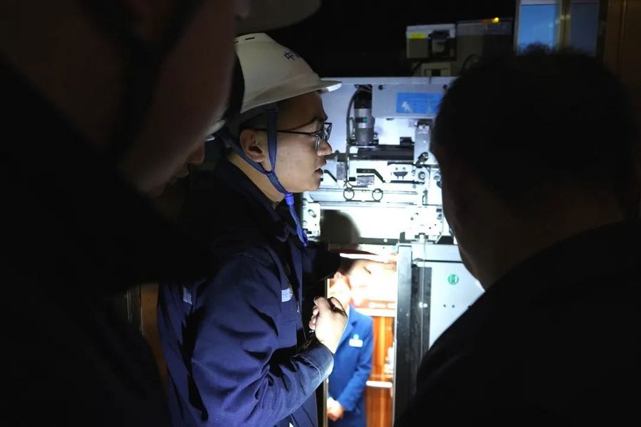 被困电梯莫慌!这场应急救援演练教你脱困 被困电梯莫慌!这场应急救援演练教你脱困