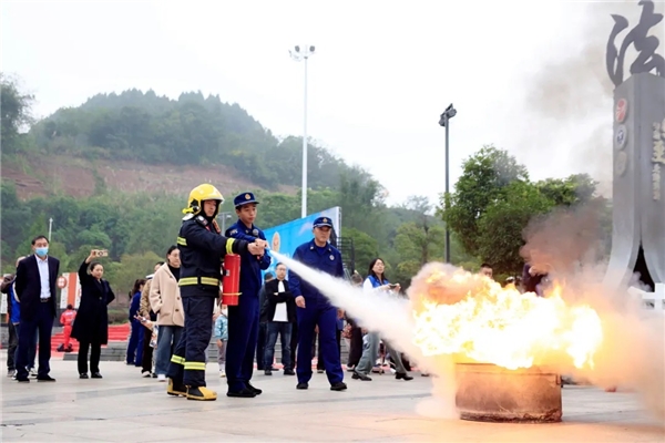 乐至县2024年“119”消防宣传月启动! 乐至县2024年“119”消防宣传月启动!