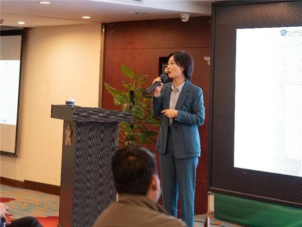 温暖冬日,成都小耳家庭迎来新的希望 温暖冬日,成都小耳家庭迎来新的希望