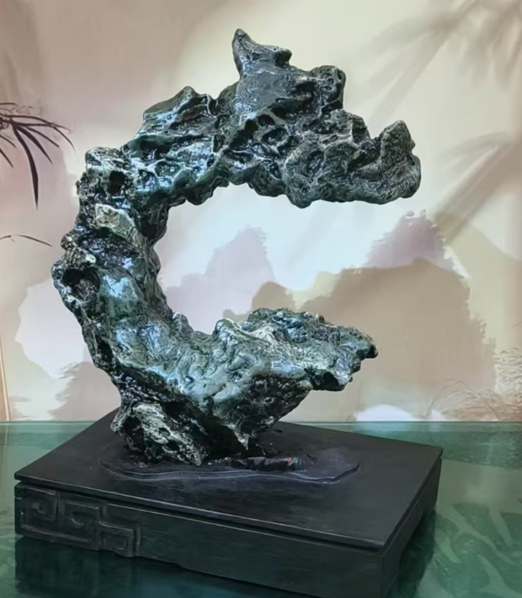 [中国日报报道]石孕龙魂 玉映中华——华安玉中华C龙镌刻民族文化印记