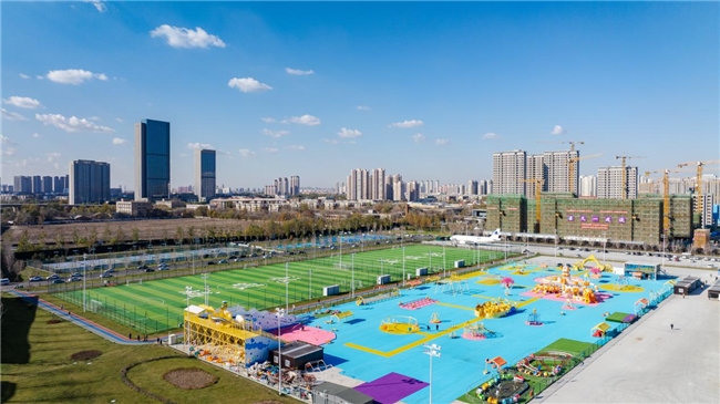 连续拿地,这家民企给城市带来了怎样的变化