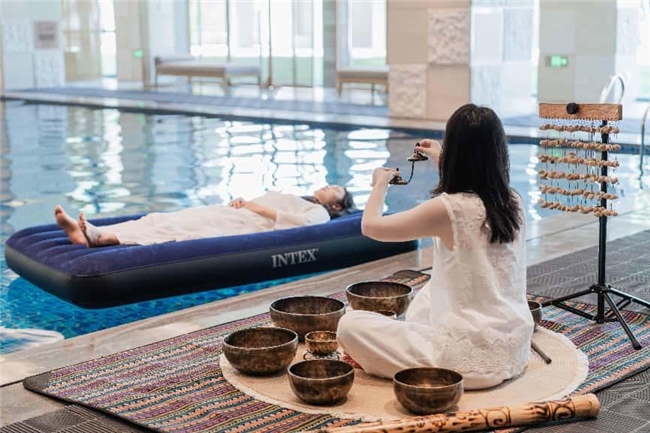 濮院时尚古镇推出“织秋”疗愈之旅，桐乡市民免票政策延至2025年底