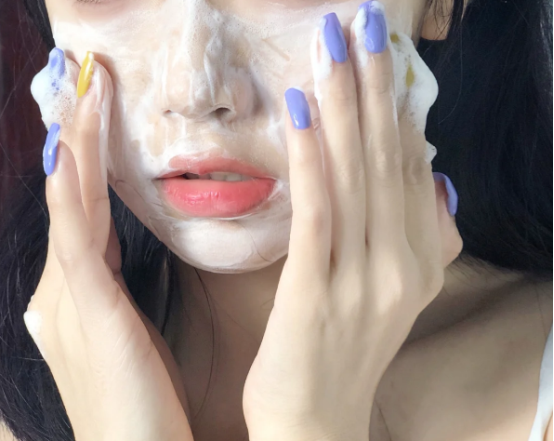 青春痘有什么危害，家长们要注意了，不仅仅是影响面部