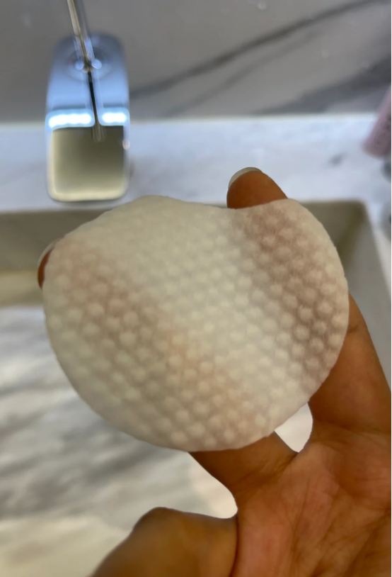 青春痘有什么危害，家长们要注意了，不仅仅是影响面部