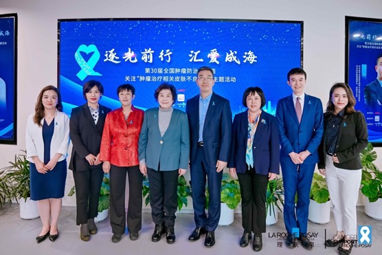 《2024中国肿瘤治疗相关皮肤不良反应研究报告》正式发布