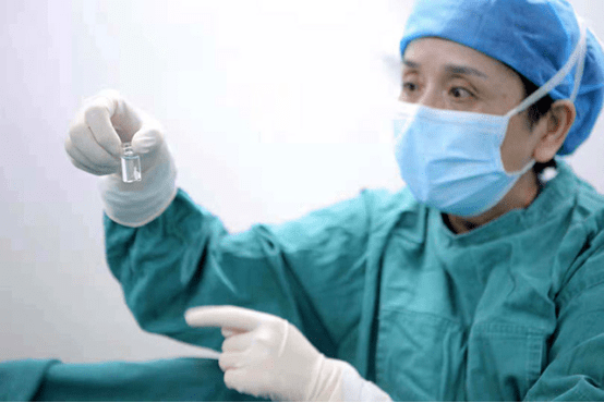 眼科员工告诉你?ICL晶体手术大实话