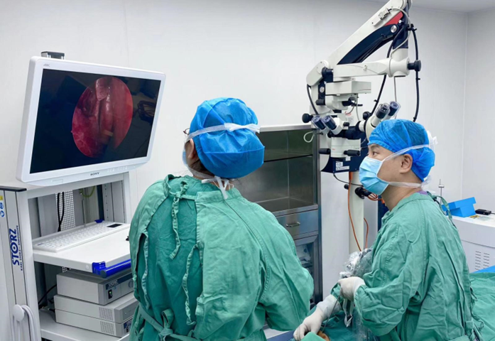 八旬老人“泪眼婆娑”！普瑞眼科微创泪道手术解其忧