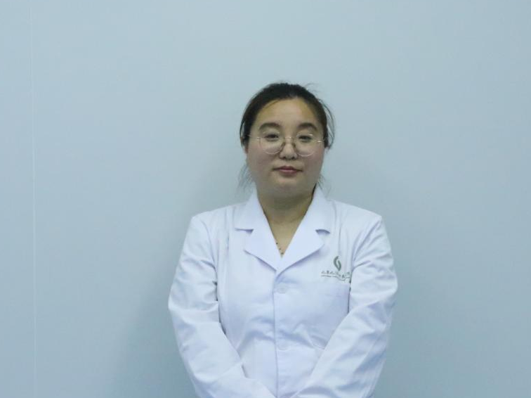 孜孜以求博采众长，李贵花主任的“精炼”之路