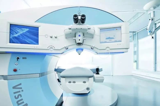 眼科内行人解析：2024成都爆款全飞秒近视手术