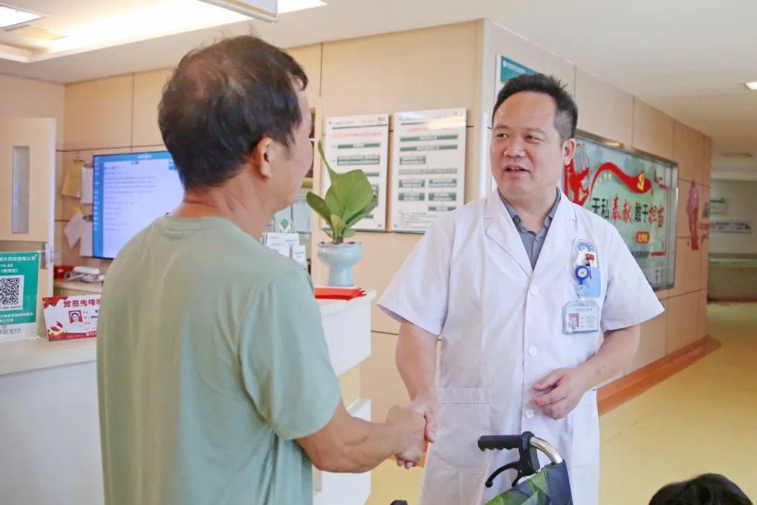 先天性马蹄内翻足患儿救助启动