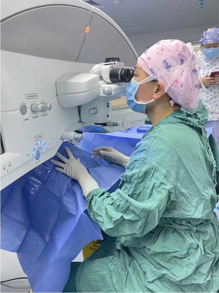 2025四川春季征兵视力体检过关 微创全飞秒精准4.0术式成“香饽饽”