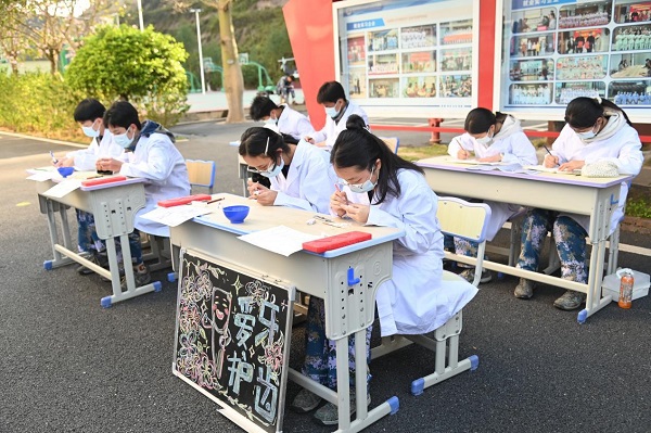 口腔修复工艺是什么？｜清远德圣职校专业说